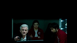 Diana Kolenc, Benjamin Krnetić, Vladimir Vlaškalić v filmu Opazovanje (2023).