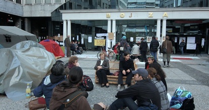 Kader iz filma Boj za (2014)