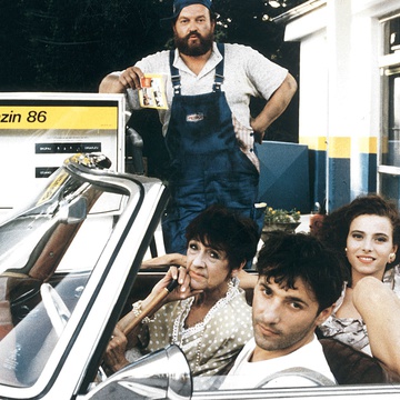 Marko Derganc, Bojan Emeršič, Nataša Matjašec Rošker, Majolka Šuklje on the set of Babica gre na jug (1991).