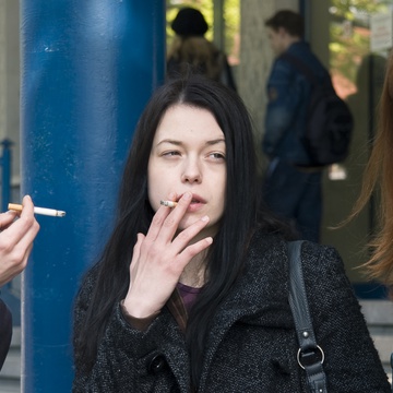 Nina Ivanišin, Maruša Kink, Alenka Kraigher v filmu Slovenka (2009).