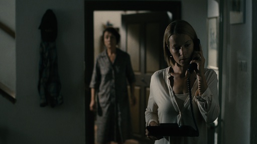 Maša Derganc v filmu Nahrani me z besedami (2012).