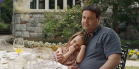 Tisa Škabar, Jernej Šugman v filmu Pravica ljubiti (2013).