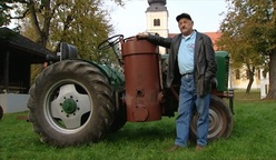 Kader iz filma Naš ljubi traktor (2005)