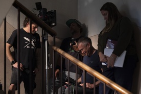 Janez Burger on the set of En mesec (s.d.).