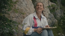 Lea Cok v filmu Belo se pere na devetdeset (2025).