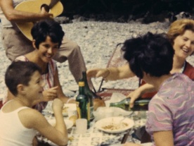 Archival image used in Ne pozabi me / Non ti scordar di me (2025).