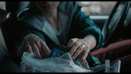 Still frame Drobna ptica (s.d.)