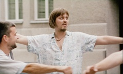 Marko Miladinović v filmu Jebiga (2000).