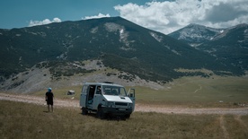 photo from set Gora se ne bo premaknila (2025)