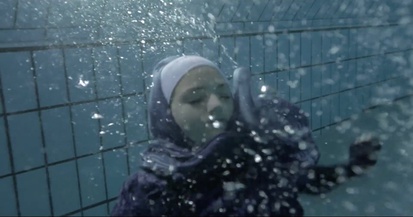 Merisa Porić v filmu Plavanje (2014).