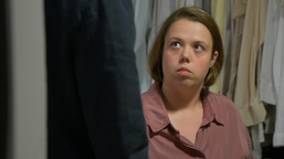 Sara Dirnbek in Garderoba: Pilot (2019), Garderoba (2018).