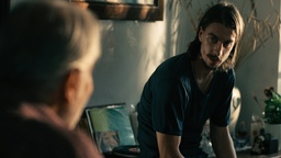 Jure Henigman v filmu Nahrani me z besedami (2012).