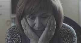 Ika Plevnik in Prazne sobe (2017).
