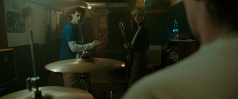 Kader iz filma Suiside Fish (2025)