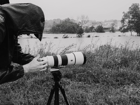 Matic Ritonja na snemanju filma Sora: Tiha voda bregove dere (2024).