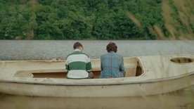 Still frame Ostani tu. (2024)