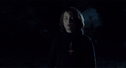 Tommaso Finzi v filmu To je zemlja, brat moj (2009).