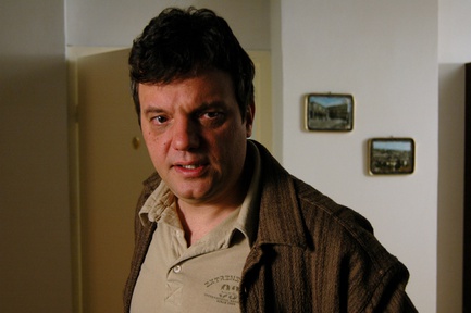 Valter Dragan v filmu Moj sin, seksualni manijak (2006).