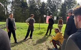 photo from set Pošast za železno zaveso (s.d.)