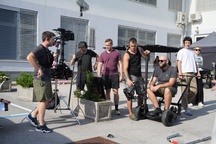 fotografija s snemanja Smrdljivc (2025)