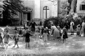 Arhivsko gradivo uporabljeno v Otroci s Petrička (2007).