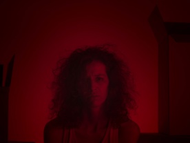 Tina Skvarča in Nekaj o Zimi (2023).