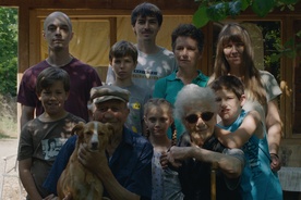 Still frame Vetre, pričaj sa mnom (2025)