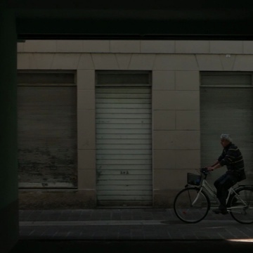 Still frame Trenutki pred zbujenjem (2019)