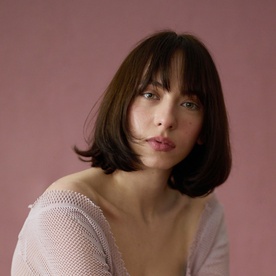 In this photo:  Mia Zigmund