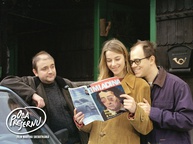 Barbara Cerar, Martin Srebotnjak, Gregor Čušin v filmu Oda Prešernu (2001).