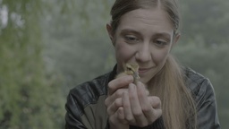 Eva Jesenovec v filmu Gaganje (2019).