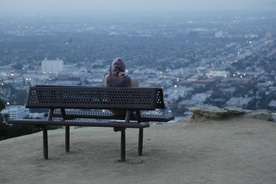 Iva Babić v filmu Prihodi odhodi (2013).