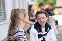 fotografija s snemanja Smrdljivc (2025)