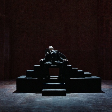 Marko Mandić in Človek s senco (2019).