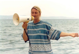 Maja Weiss na snemanju filma Adrian (1998).