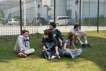 fotografija s snemanja Smrdljivc (2025)