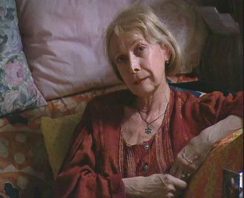 Lenča Ferenčak v filmu Sestra v ogledalu - portret Lenče Ferenčak (2003).