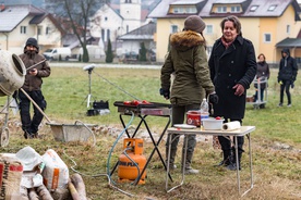 Andrej Košak, Aleksandra Balmazović on the set of Niko (2017).