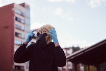 Kader iz filma Male pare (2025)