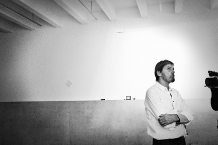Frank Uwe Laysiepen on the set of Projekt: rak (2013).