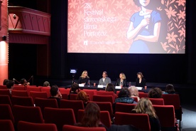 Nataša Bučar, Bojan Labović, Tjaša Smrekar, Veronika Zakonjšek na dogodku 28. Festival slovenskega filma.