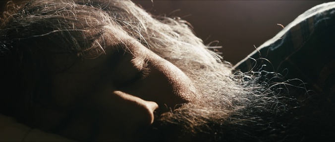 Peter Korbus v filmu Rezbar (2015).