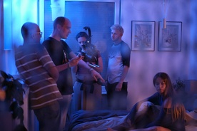 Jan Fabris, Lara Fortuna, Vida Habjanič na snemanju filma Izginotje Evelin Gale (2023).