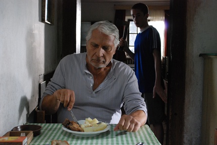Boris Cavazza, Deni Kahriman v filmu Robutanje koruze (2009).