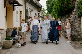 fotografija s snemanja Kresno mesto (2022)