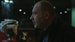 Uroš Potočnik (I) v filmu Meni 1 (2025).