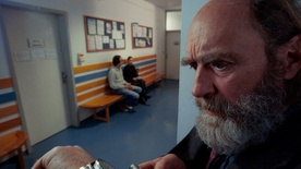 Janez Škof (I) v filmu Bolniška (2026).