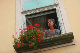 Mira Furlan na snemanju filma Cirkus Columbia (2010).