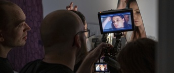 Jan Fabris on the set of Voajerka (2024).