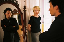 Tadej Troha, Silva Čušin v filmu Estrellita – pesem za domov (2006).
